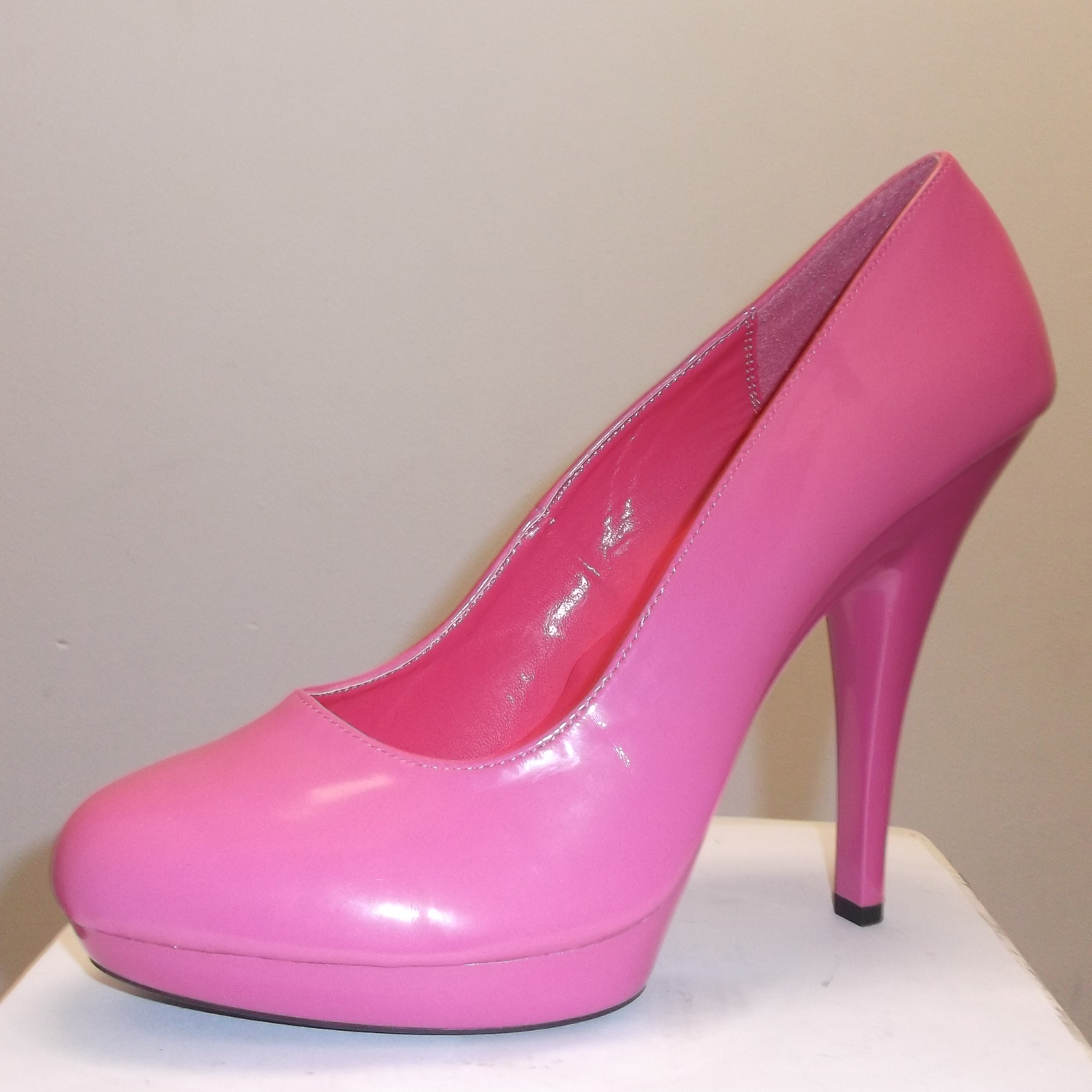 Buy > hot pink wide width heels > in stock