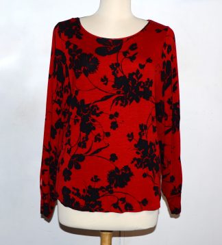 Open Sleeve Black and Red Top